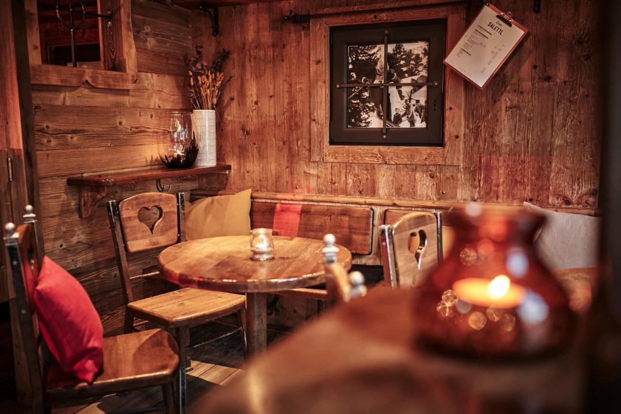 B&B Berglift Direkt An Der Talstation バート・ホーフガシュタイン エクステリア 写真